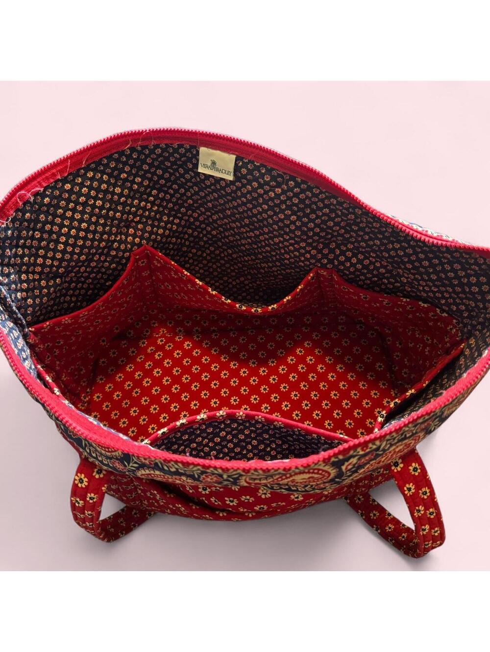 Vera Bradley quilted paisley tote bag - Picture 6 of 7